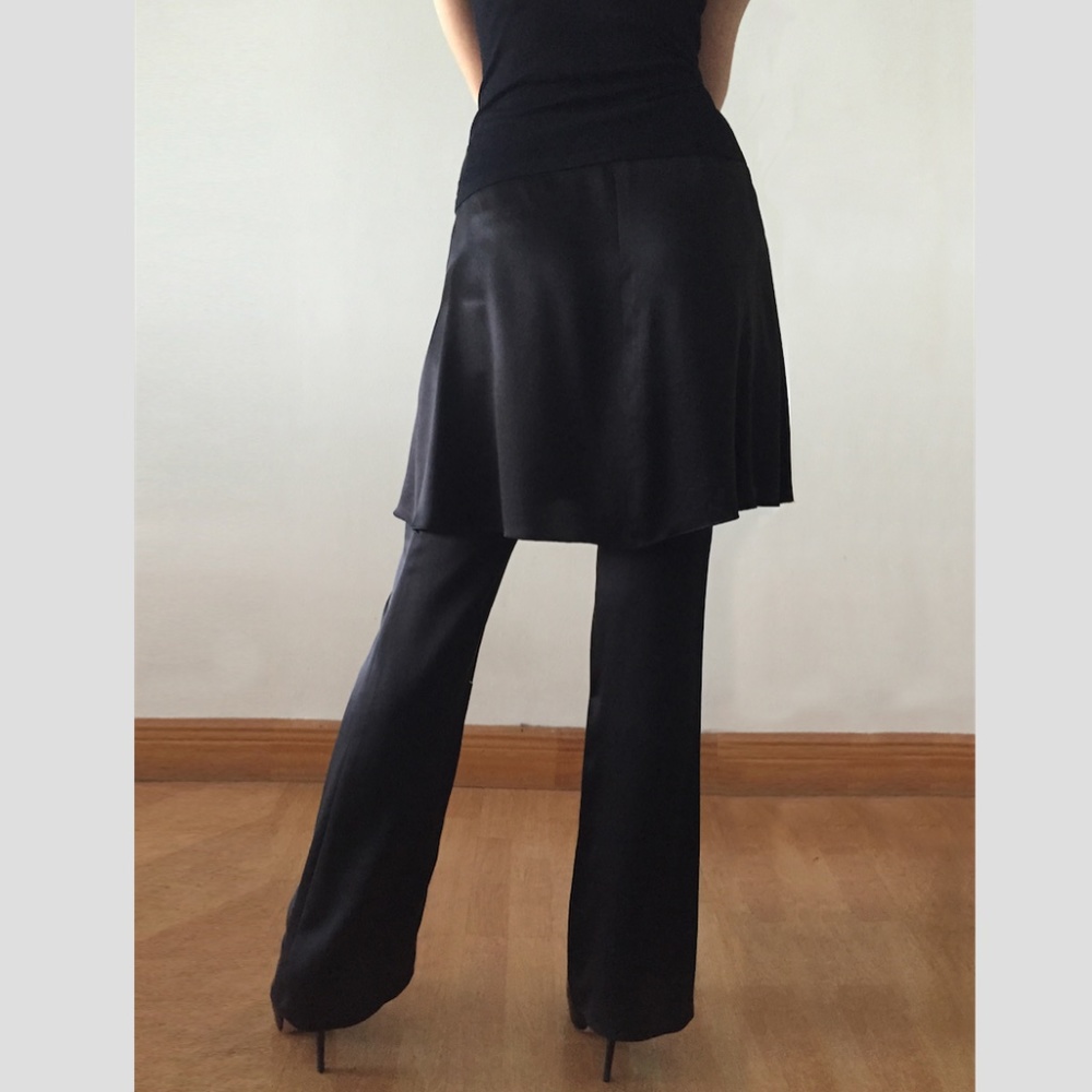 Chanel silk Trousers with attached skirt - Picture 6 of 13